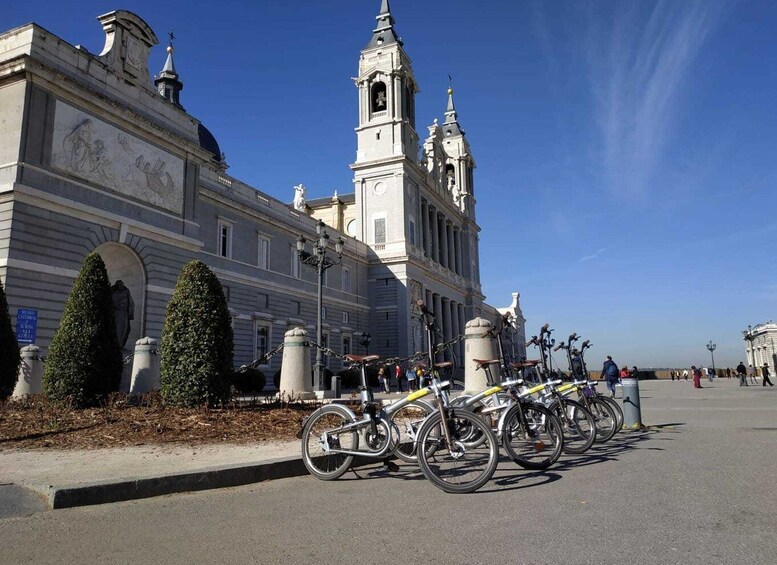 Bike Tour Through Madrid Río and Casa de Campo