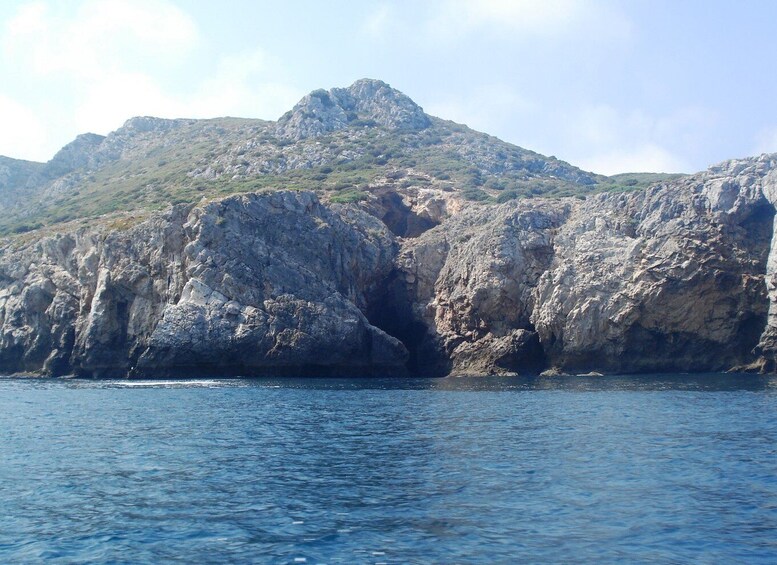 Picture 5 for Activity Arrábida: Ribeira do Cavalo Beaches and Caves Boat Tour