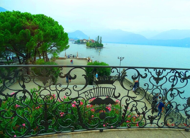 Picture 6 for Activity Lake Maggiore: Isola Bella & Fishermen's Island Guided Tour