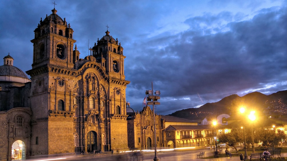 Night view of the 4-Day Magical Cusco tour in Peru 