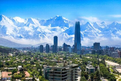 Santiago De Chili: Privé wandeltour op maat met een gids