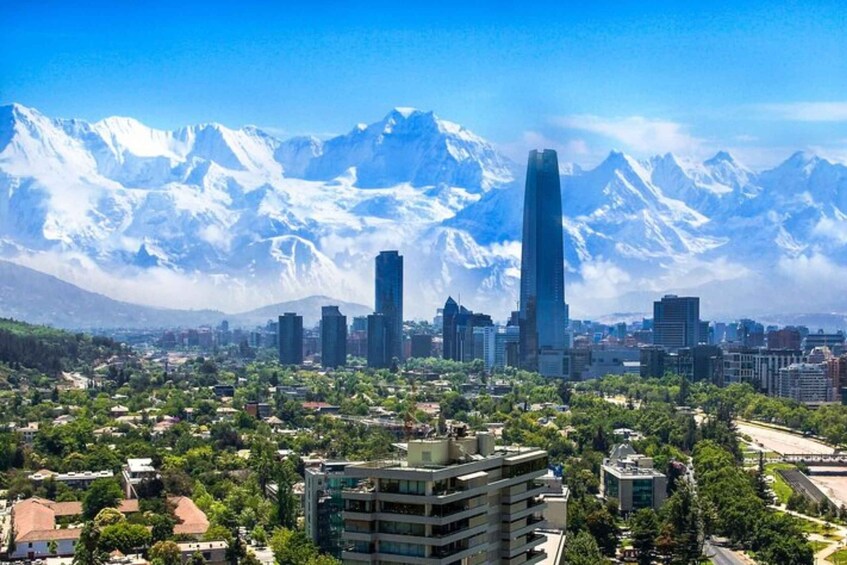 Santiago De Chile: Private Custom Walking tour with A Guide