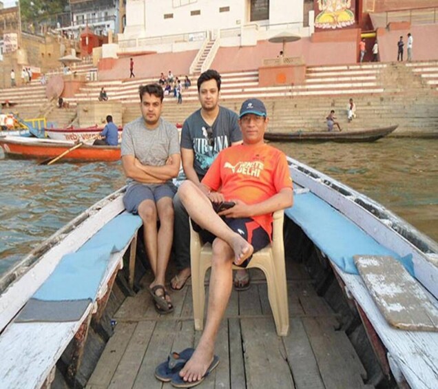 Picture 1 for Activity Varanasi: Evening Arti Boat Tour with Dinner