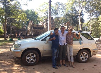 Phnom Penh: privétaxitransfer naar Siem Reap