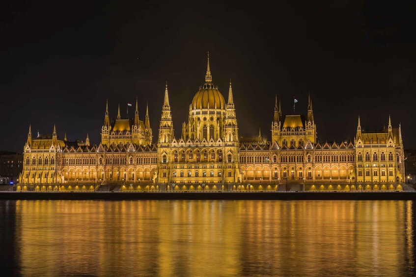 Picture 2 for Activity Budapest: 2-Hour Small Group Night Walking Tour