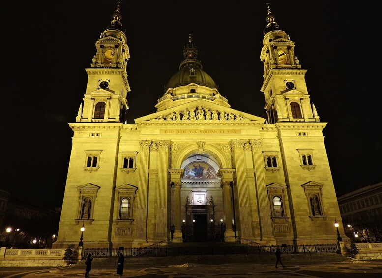 Picture 3 for Activity Budapest: 2-Hour Small Group Night Walking Tour