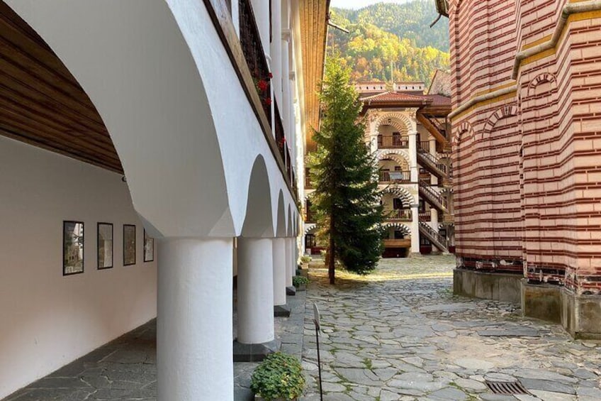Rila Monastery: Monastery & Museums Self-Guided Audio Tour 7 lang