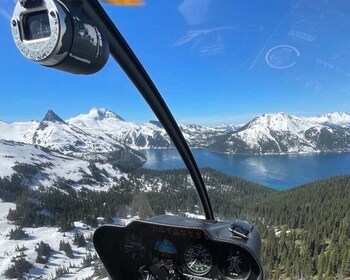 惠斯勒：海天直升機之旅和冰川著陸