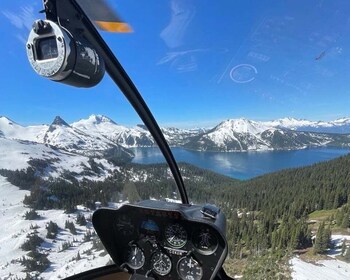 Whistler: Sea to Sky Helicopter Tour og Glacier Landing