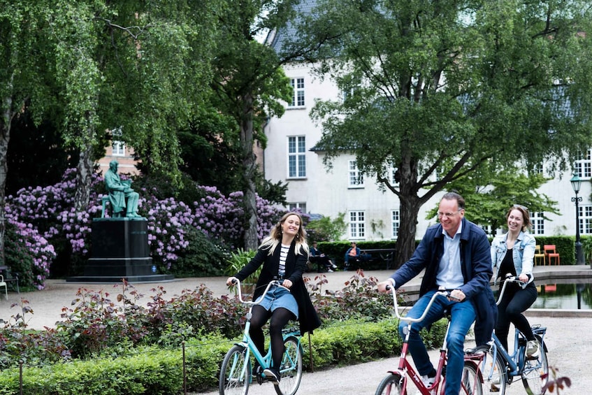 Picture 2 for Activity Copenhagen: Guided City Bike Tour