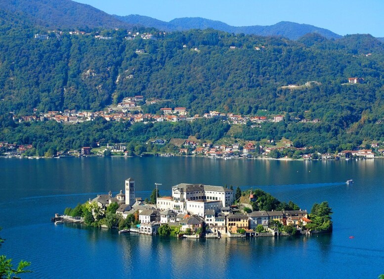 Picture 11 for Activity Orta San Guilo: Village Tour with Cake Tasting