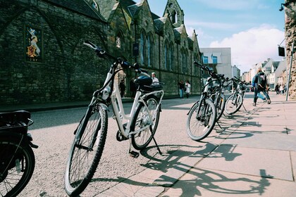 Edinburgh: Edinburgh: Scenic Bike Tour