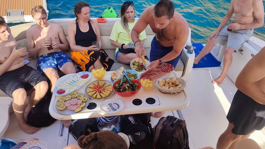 Picture 22 for Activity From South Gran Canaria: Boat Tour with Tapas and Drinks