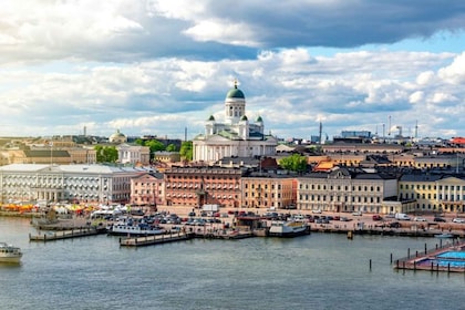 赫爾辛基：帶導遊的私人徒步旅行遊覽（私人遊覽）