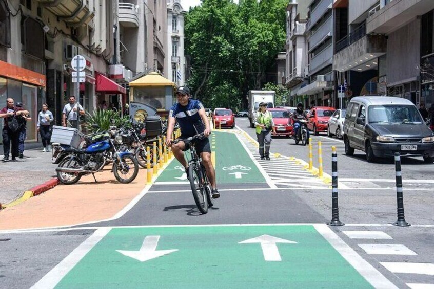 Bicycle Rental in Montevideo