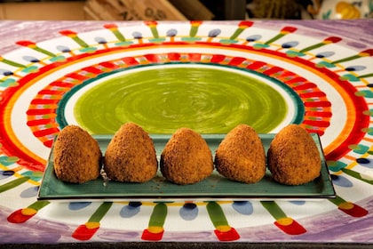 Taormina: Arancino Making Class with Drinks