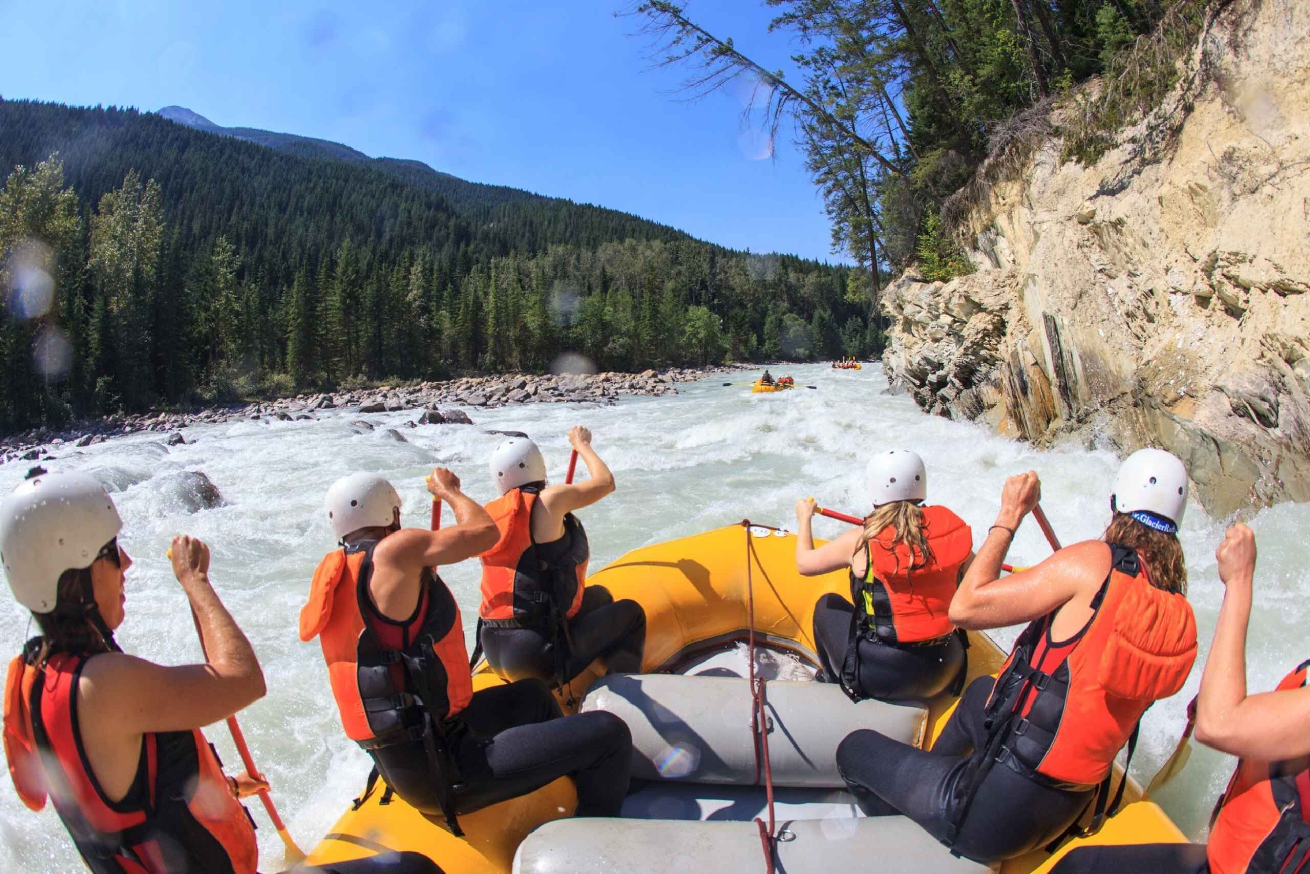 Golden, BC: Kicking Horse River Whitewater Raft Experience