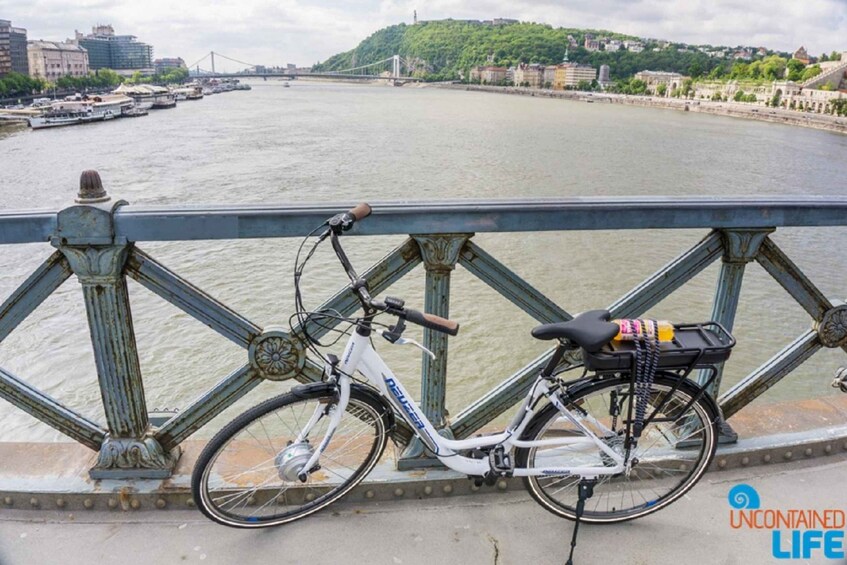 Picture 1 for Activity Budapest: E-Bike Guided Tour and Castle Hill