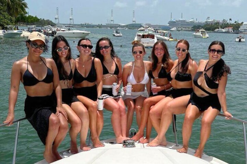 Private Captained Boat Tour in Miami for up to 12 passengers