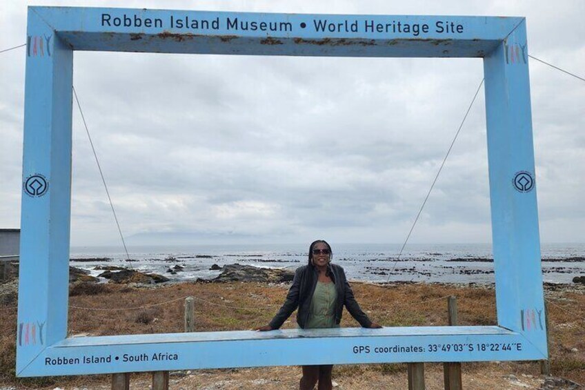 Robben Island,Table Mountain and Kirstenbosch Day Tour