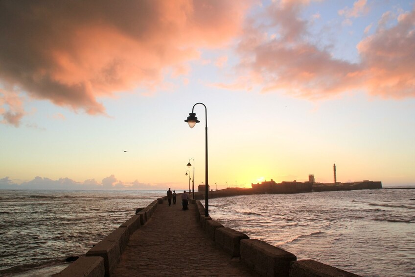Show item 4 of 6. Food Tour Cádiz