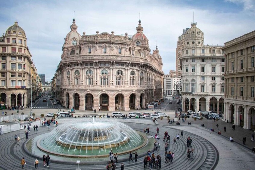 Picture 4 for Activity Genoa: Private City Tour with a Local Guide