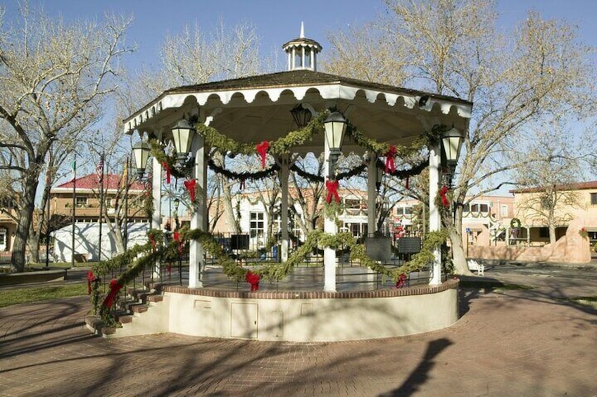 Private Christmas tour in Albuquerque the Land of Enchantment