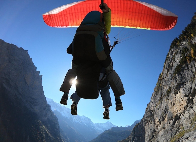 Picture 4 for Activity Lauterbrunnen: Paragliding past cliffs and waterfalls