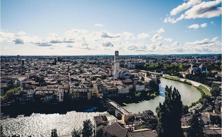 Verona: recorrido privado personalizado con un guía local