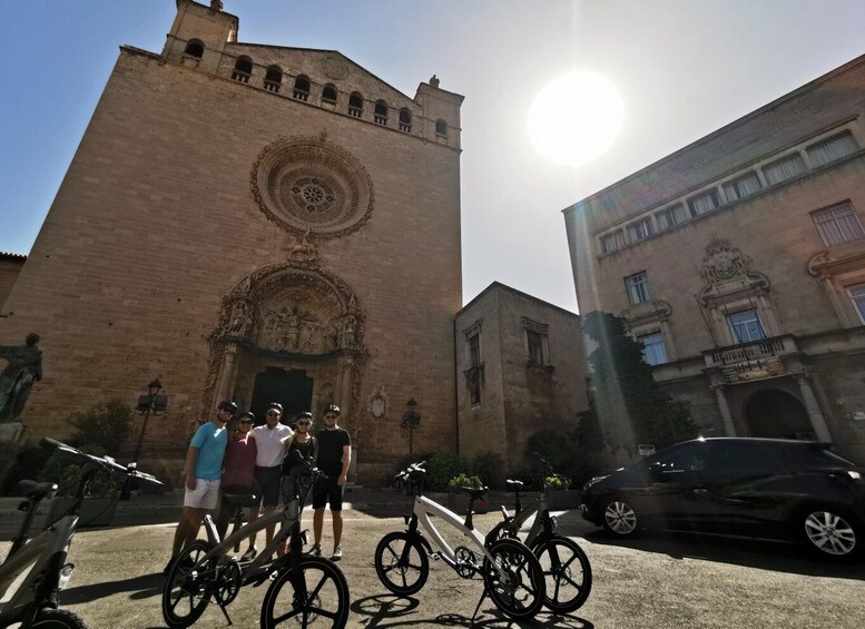 Picture 6 for Activity 2 Hours E-Bike Tour in Palma de Mallorca