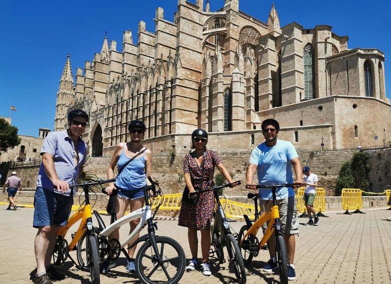 Picture 2 for Activity 2 Hours E-Bike Tour in Palma de Mallorca