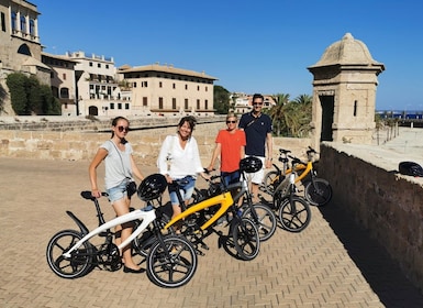 2 ore di tour panoramico in E-Bike a Palma di Maiorca