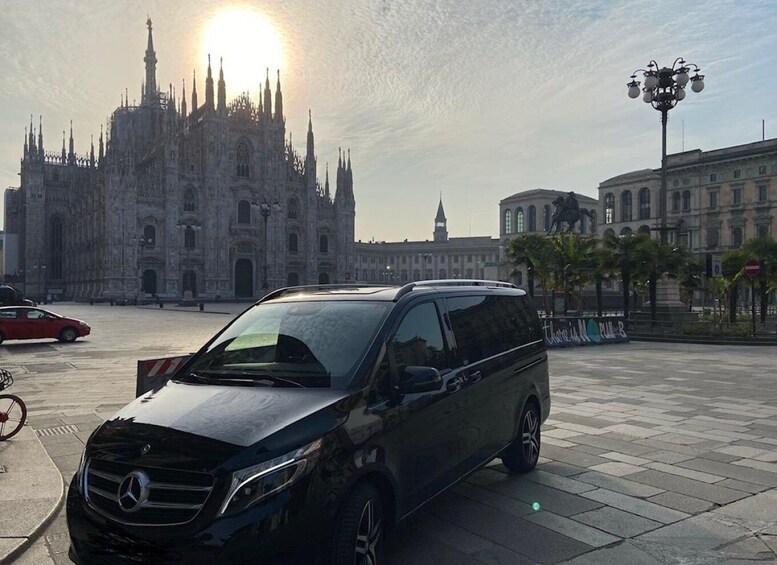 Picture 7 for Activity La Thuille : Private Transfer to/from Malpensa Airport
