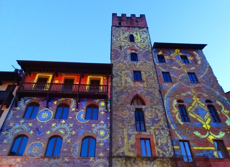 Picture 4 for Activity Arezzo: Guided Walking Tour with Piazza Grande