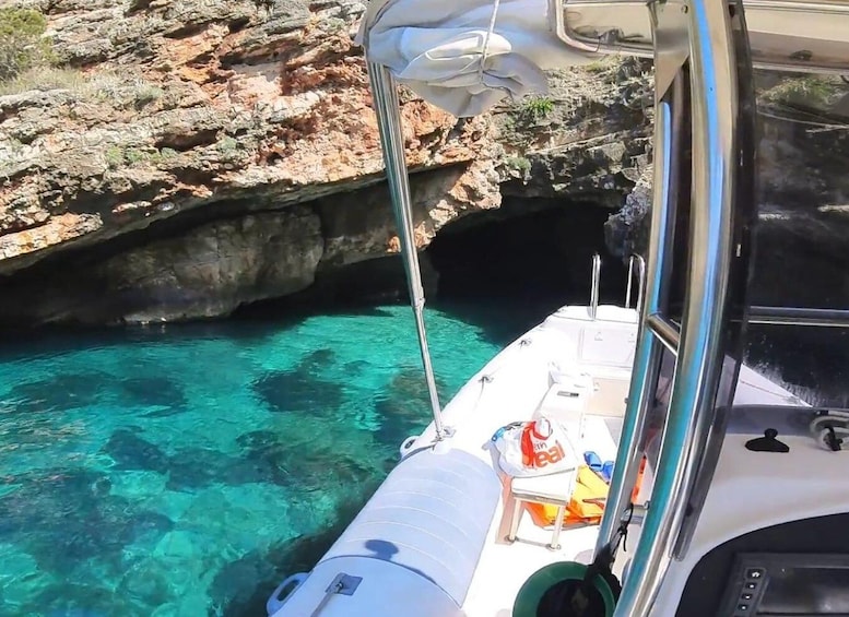 Picture 4 for Activity Private Boat Grama Bay & Ionian Caves Explorations