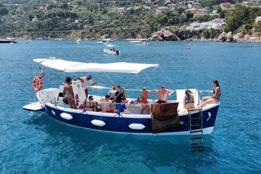 Private boat excursion along the coast of Cefalù