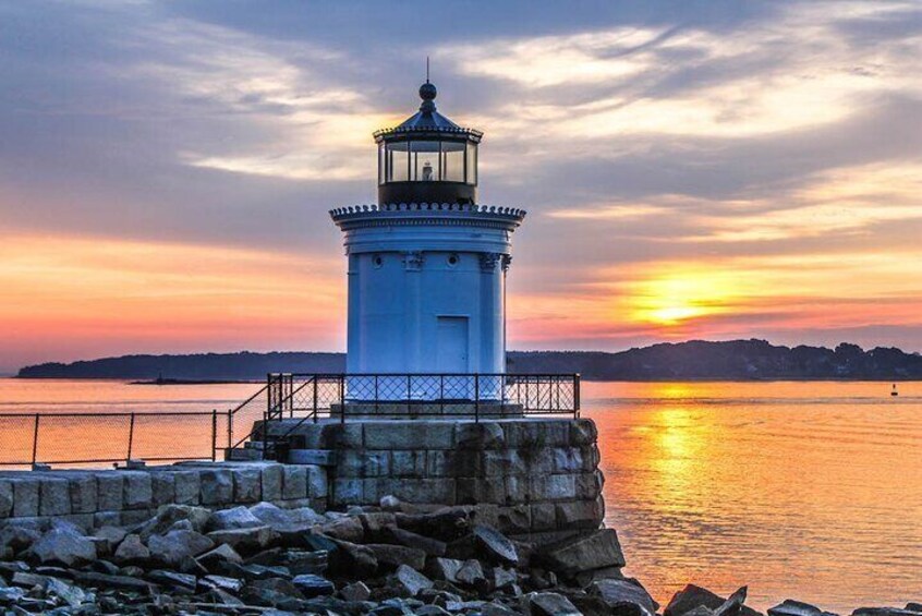Sunset Lighthouse Cruise Tour from Casco Bay