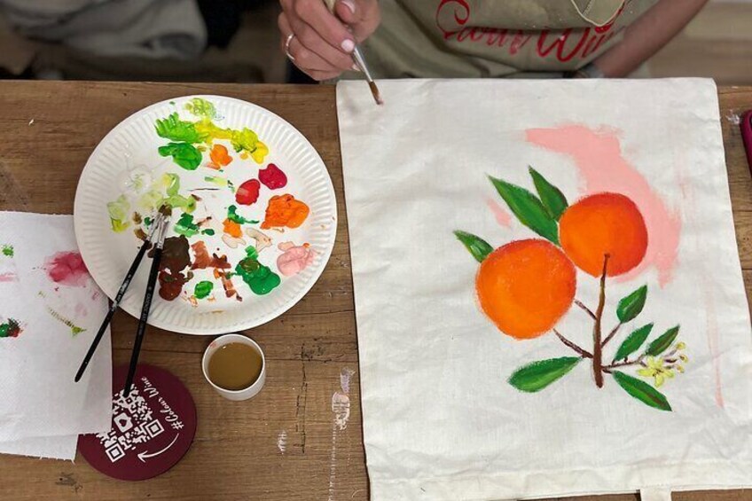 Oranges on totebag