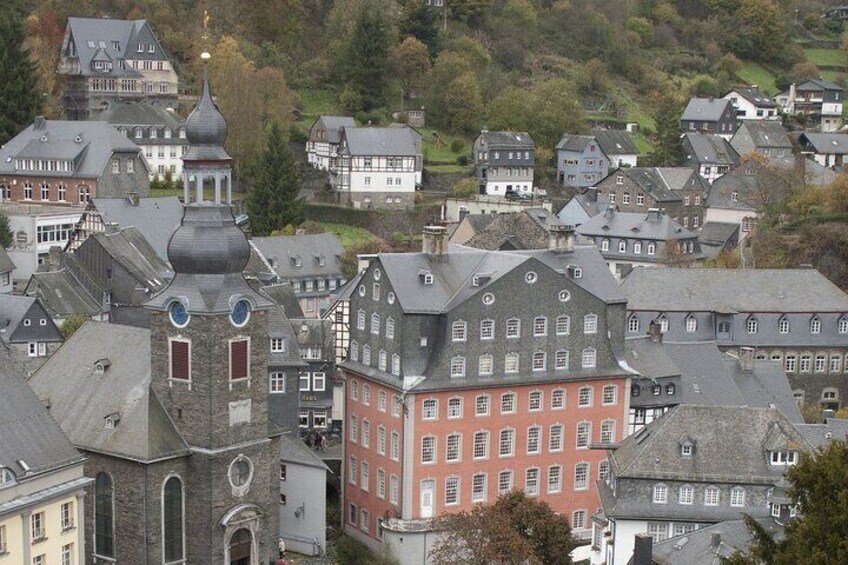 Old Town Private Guided Tour in Monschau