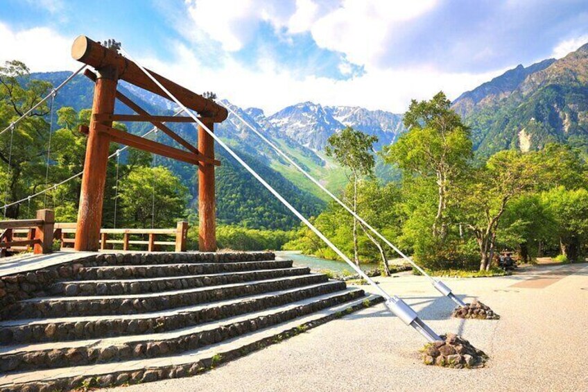From Takayama: Alpine Splendor - Shinhotaka Ropeway and Kamikochi