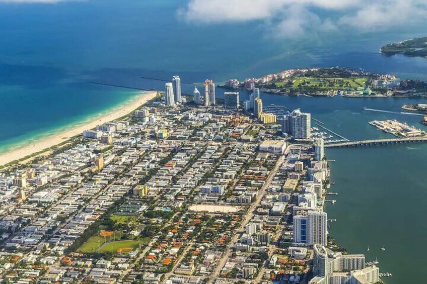 Private Miami Vice Locations Walking Tour in Miami Beach