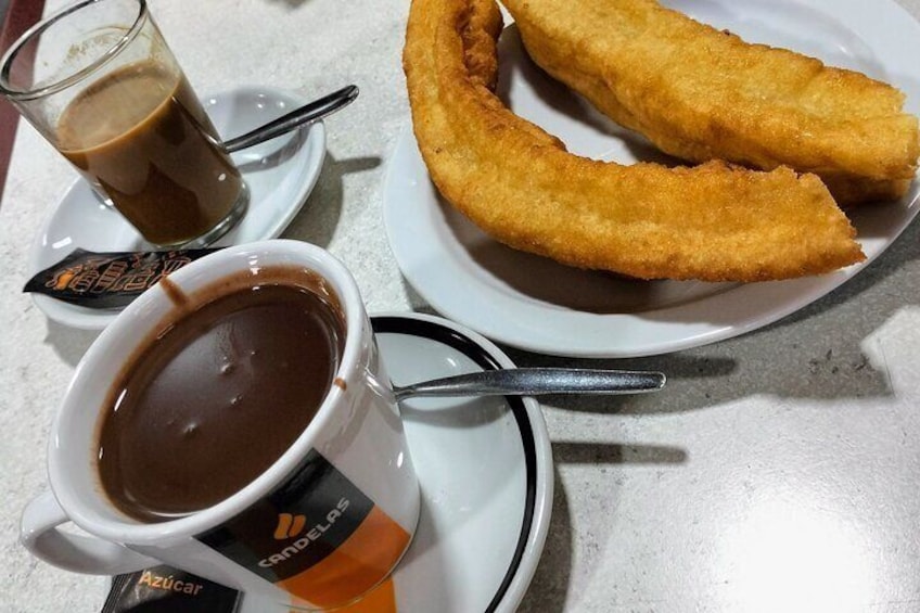 Churros with chocolate