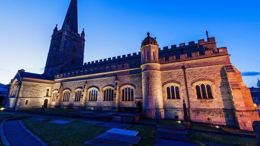 Derrie Danders: Unveiling Derry's Dark & Haunted Past Audio Tour
