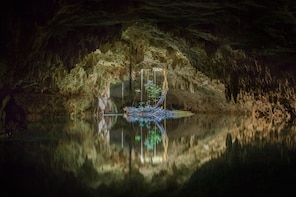 Private Coba, Cenote, Virgin Lagoon & Monkey Sanctuary Photography Tour
