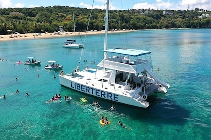 Private Catamaran for Groups with lunch drinks and Music
