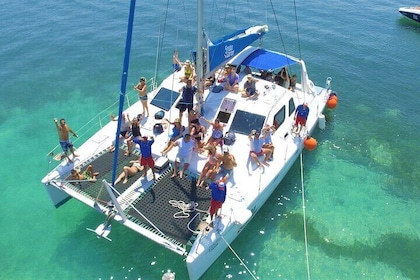 Private Catamaran for Groups with lunch, drinks and Music