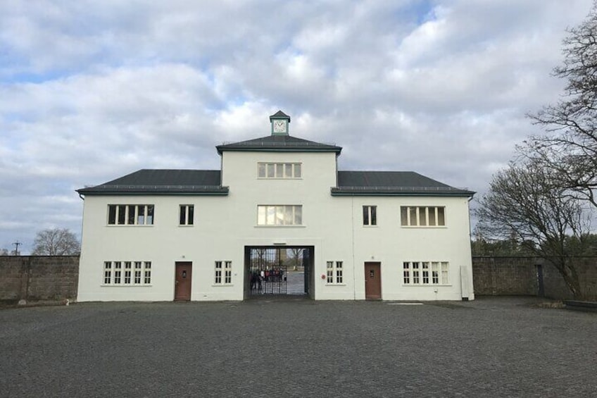 Memorial and Museum Sachsenhausen Camp by Private Car