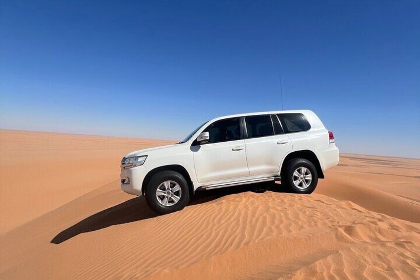 Undiscover Empty Quarter Trip