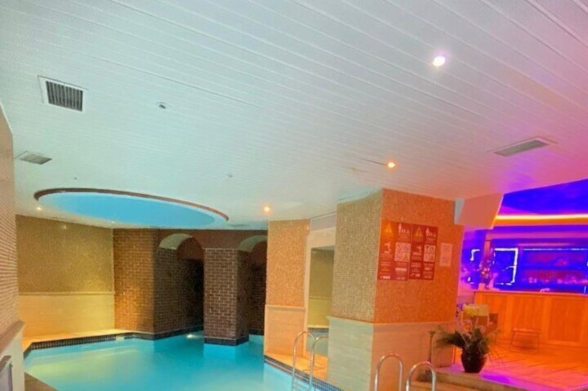 Traditional Turkish Bath, Massage, Face Mask, Peeling in Istanbul