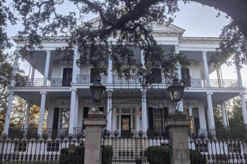 Self Guided Walking Tour of New Orleans Historic Garden District